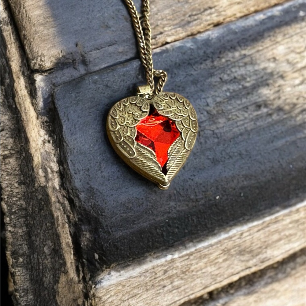 Heart Pendant Necklace with Red Gemstone